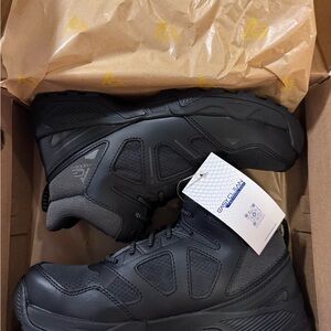 ACE Workboots Defender Mid - Nano Composite Toe
Black, Style # 78329 Mens size 9